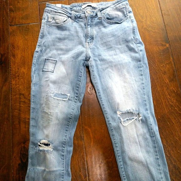 KANCAN Light Wash Blue Destroyed/Patched Skinny Jeans SZ 9/28 x 29 x9" Rise - Picture 3 of 9